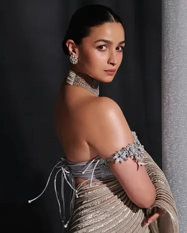 Alia Bhatt — Public Appearance