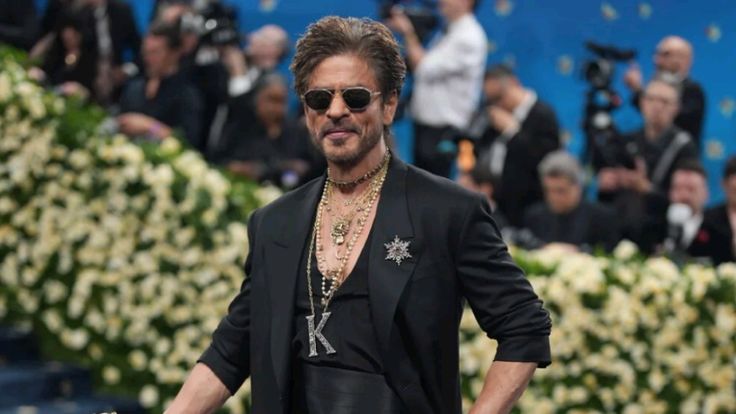 Shah Rukh Khan — Met Gala — Red Carpet